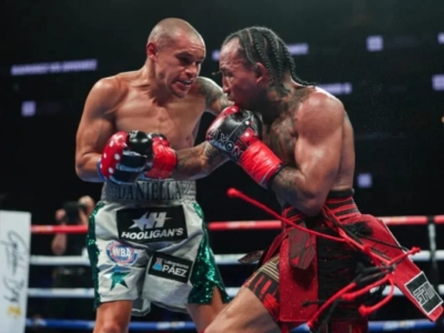 BA назначила обязательный бой между чемпионом WBA в суперлегком весе Дэвидом Хименесом и обязательным претендентом Джоном «Скрэппи» Рамиресом из Лос-Анджелеса.
